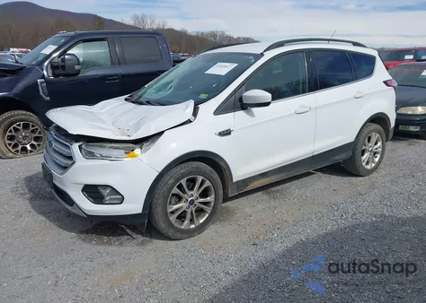 2018 Ford Escape Se from USA, damaged, VIN 1FMCU0GD3JUA76053